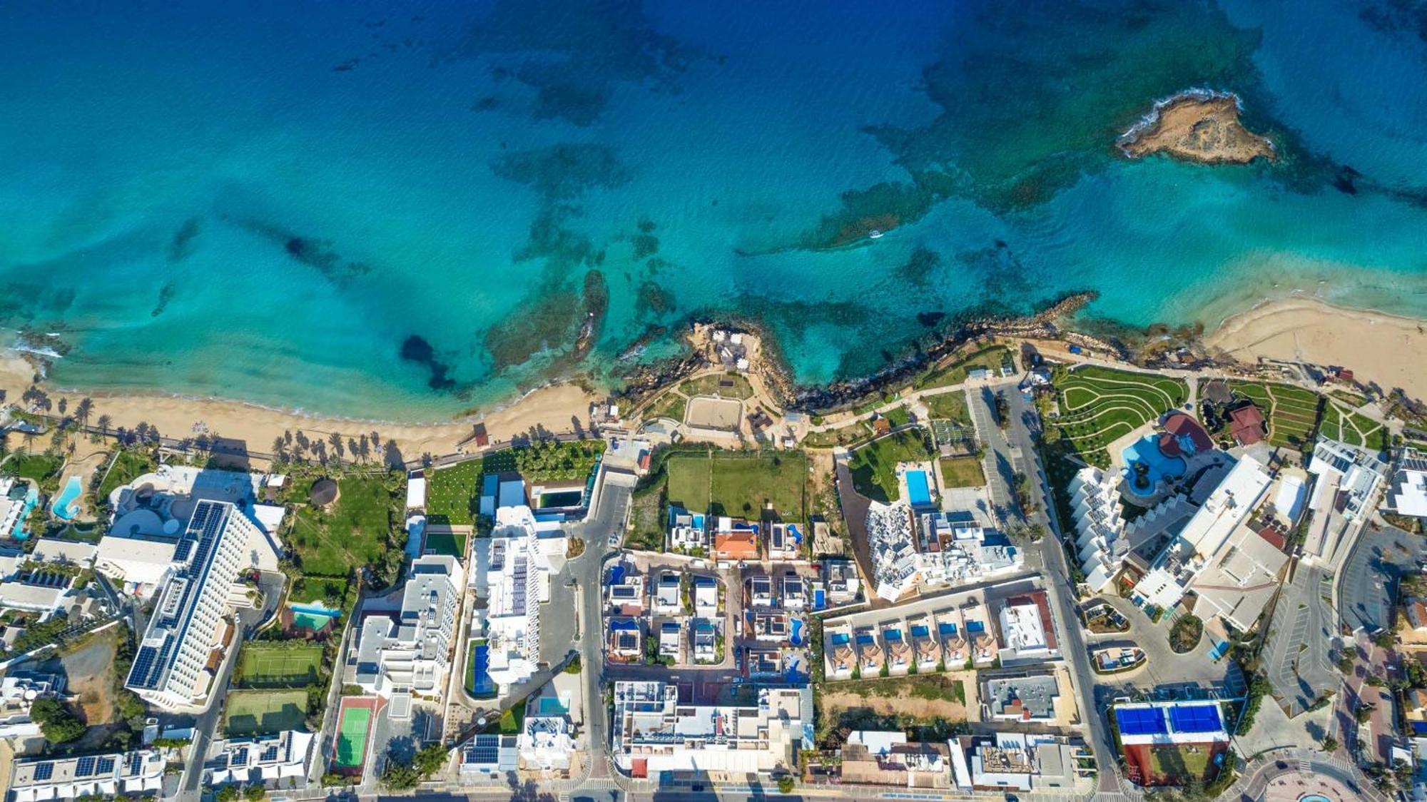 Silver Sands Penthouse Protaras Exterior photo